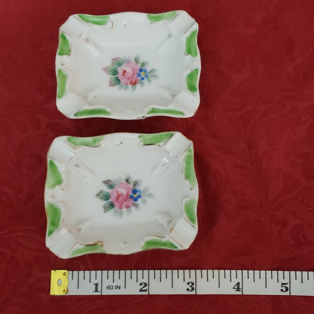 Made In Occupied Japan set of 2 mini ashtrays